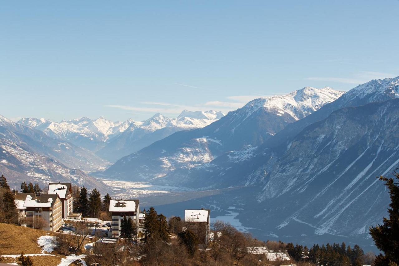 Magnifique Appartement Proche Du Centre Et Du Ski Crans-Montana Luaran gambar